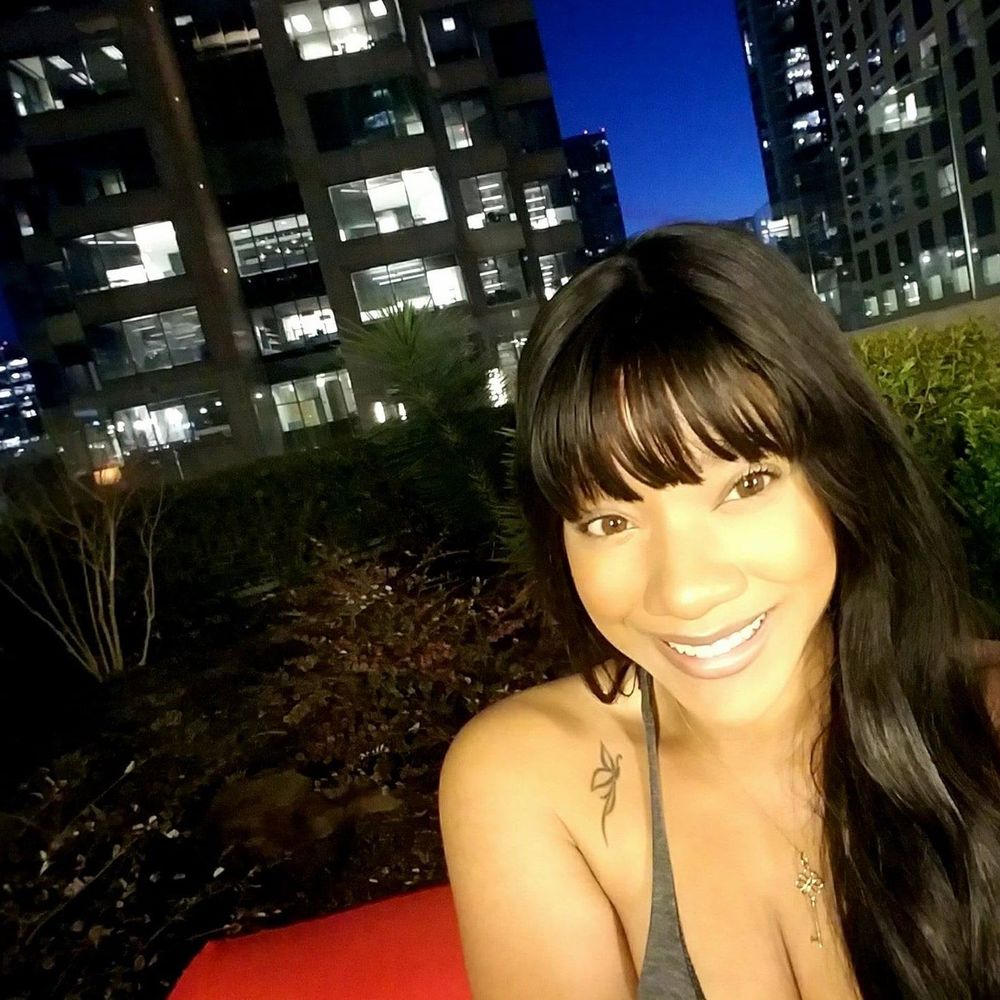 Meet your Posher, Vida